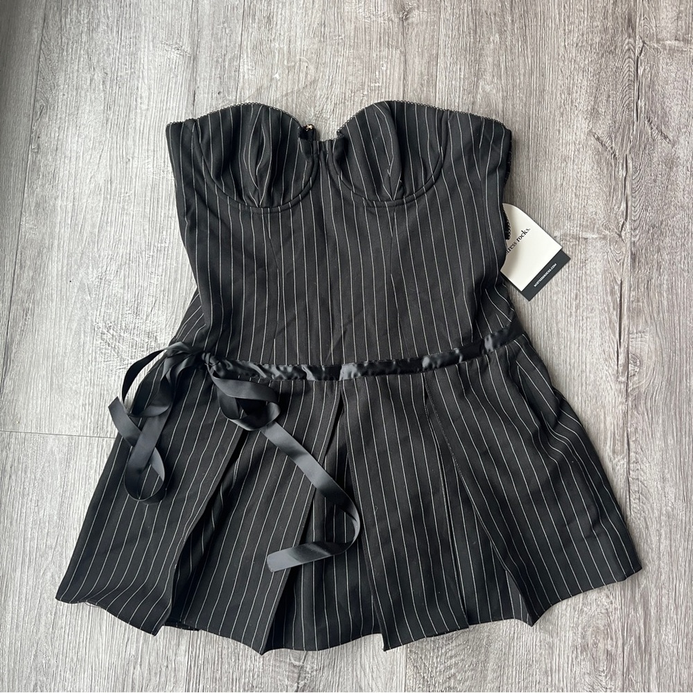 Mistress Rocks Black Pinstripe Strapless Mini Dress Size Small